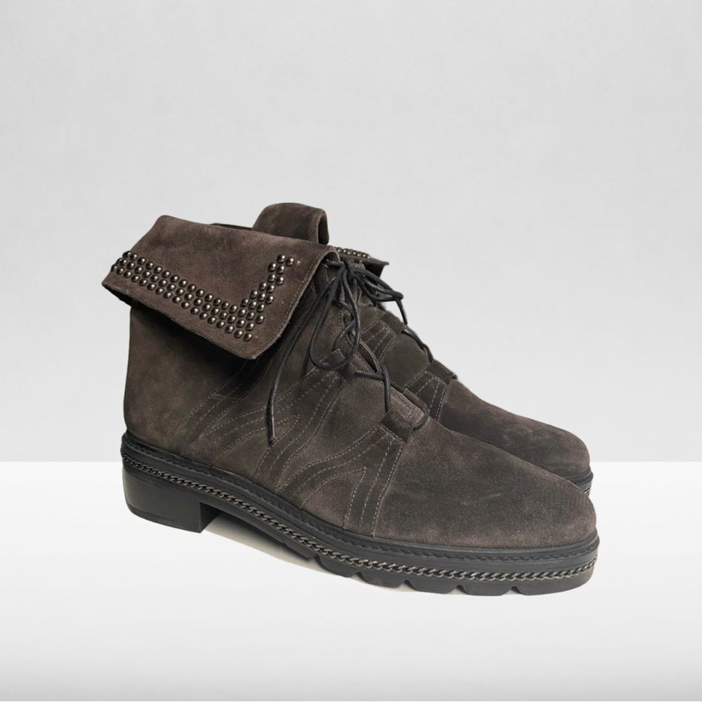 Stuart Weitzman Yadastud Gray Suede Laceup Combat Boots with Chain & Studs